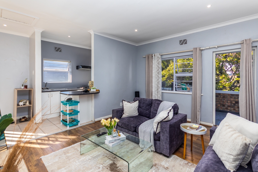 1 Bedroom Property for Sale in Kenilworth Western Cape